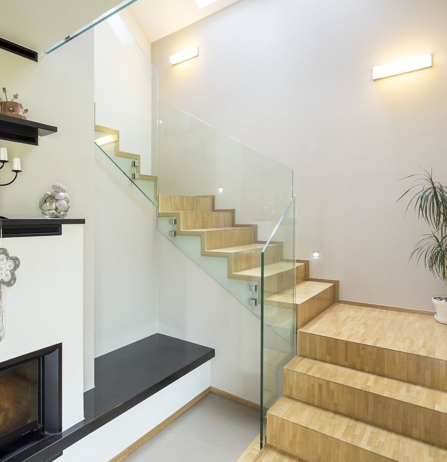 Celoskleněné zábradlí